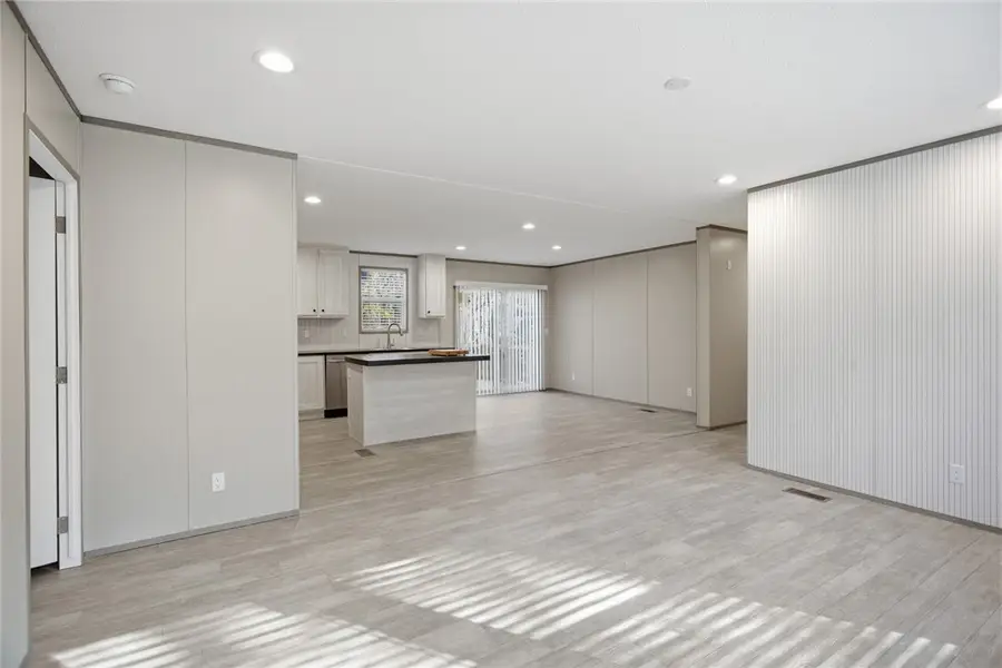 6 W Richfield Drive, Westminster, SC 29693 - #2