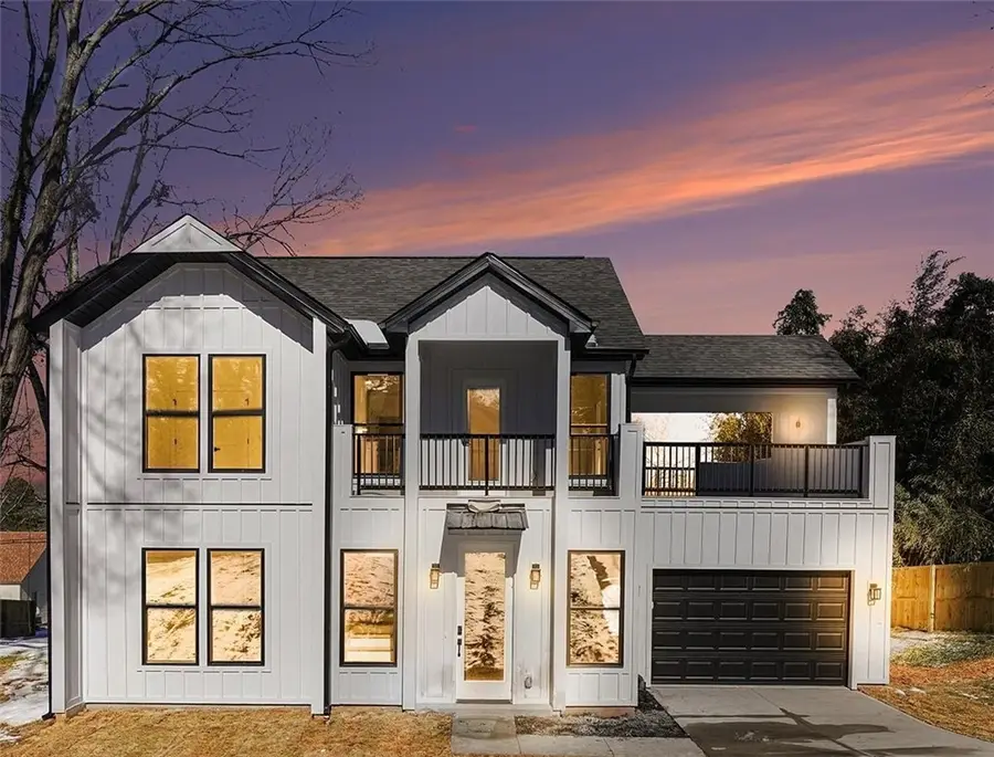 202 Pine Street, Easley, SC 29640 - #2