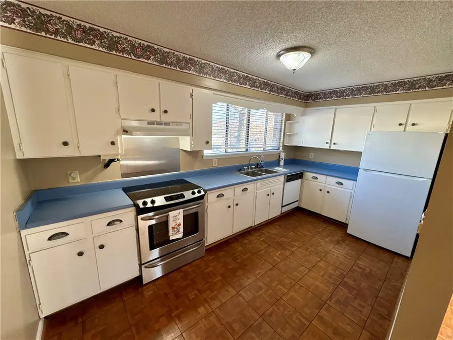 17 Briargate Place, Greenville, SC 29615 - #2