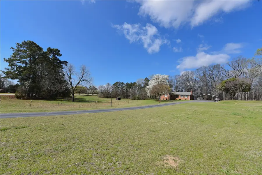 202 Wilton Road, Abbeville, SC 29620 - #2