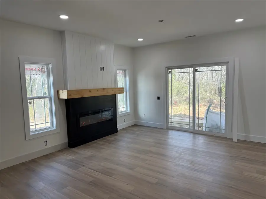 320 Thompson Street, Pendleton, SC 29670 - #2