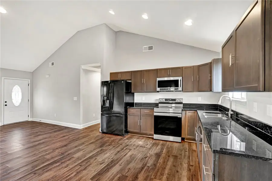 7 W 2nd Street, Williamston, SC 29697 - #2