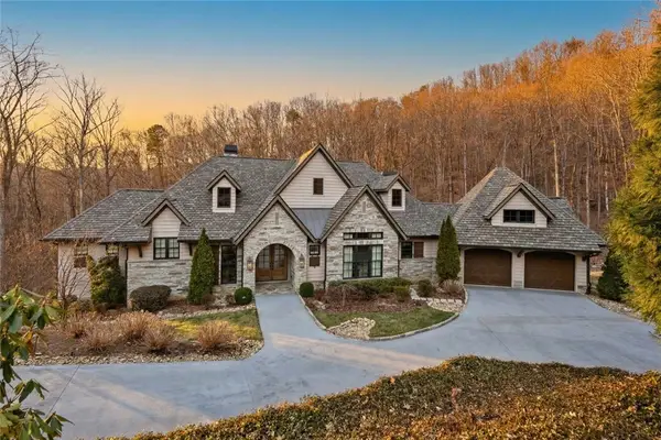 501 Mountain Summit Road, Travelers Rest, SC 29690