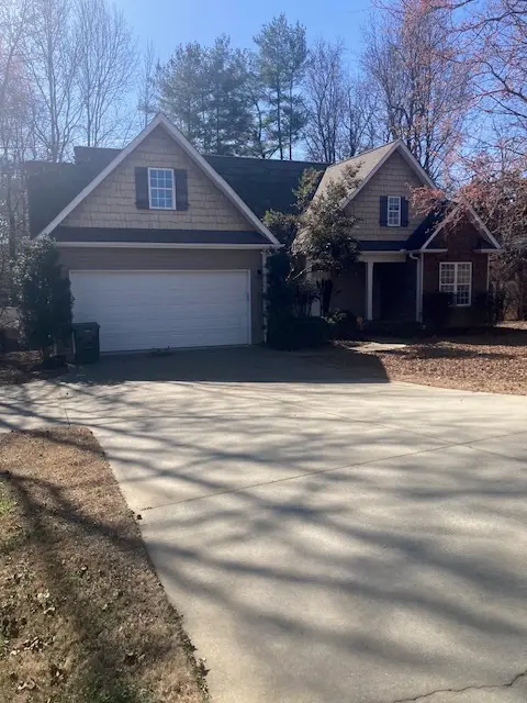 400 Pearle Drive, Easley, SC 29640