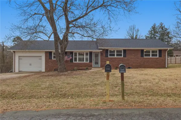 1022 Hickory Lane, Anderson, SC 29624