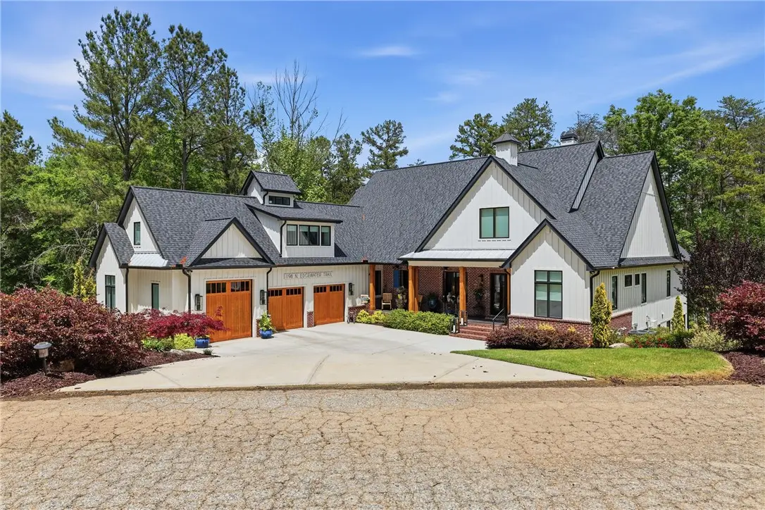 1198 N Edgewater Trail, Toccoa, GA 30577 - #1