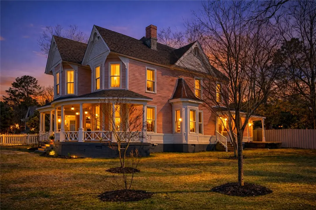 219 E Franklin Street, Anderson, SC 29624 - #1