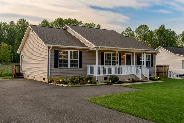 804 Clark Road, Inman, SC 29349