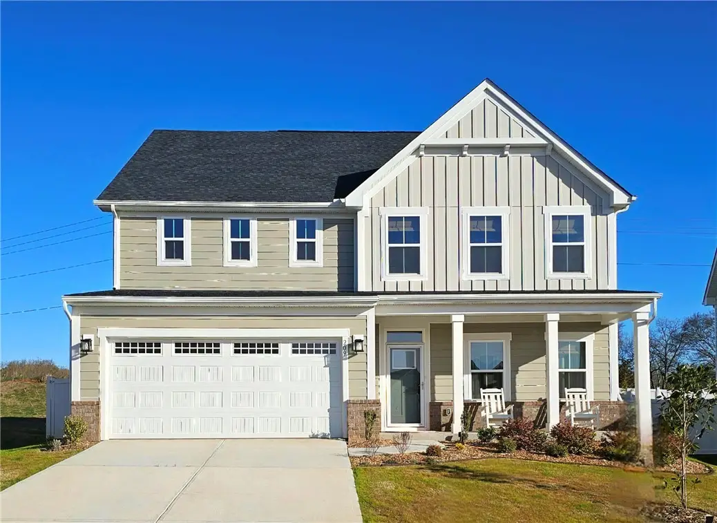 209 Furness Drive, Fountain Inn, SC 29644 - #1