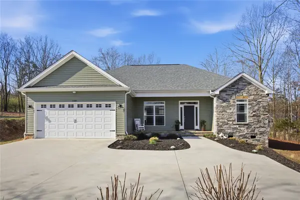 508 Ivy Spring Court, Seneca, SC 29678