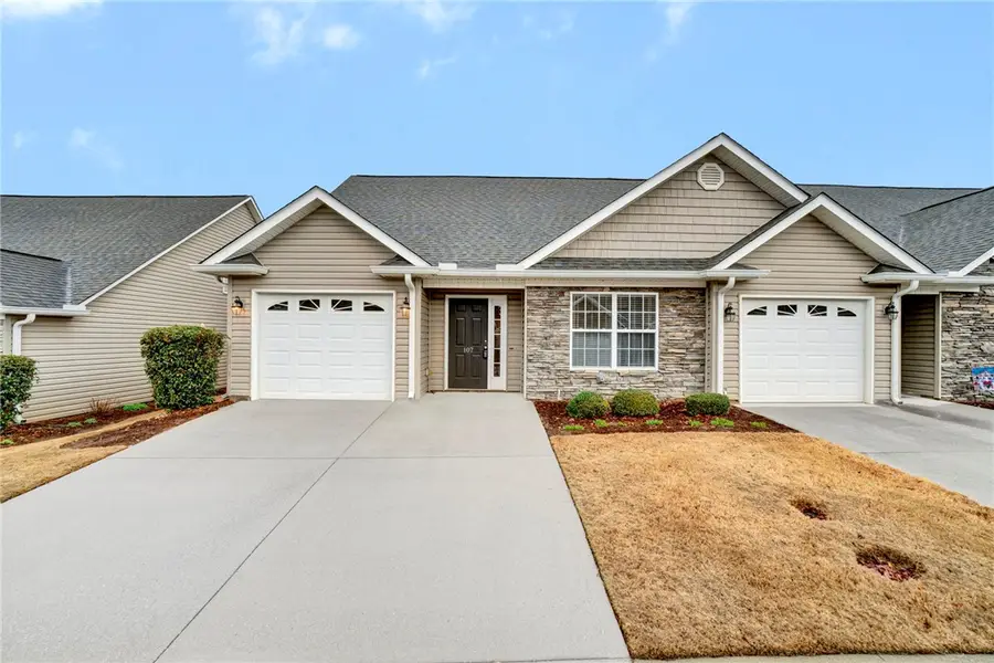 107 Shalom Drive, Simpsonville, SC 29681 - #2