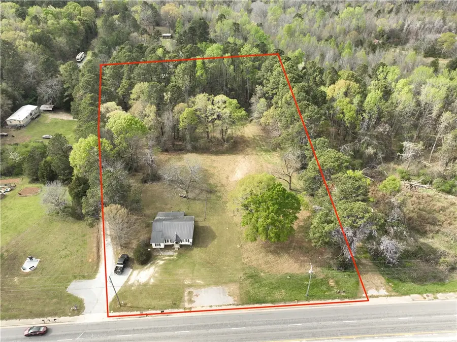 6 Horton Drive, Abbeville, SC 29620 - #2