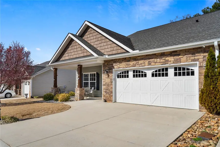 63 Hillsborough Drive, Anderson, SC 29621 - #2