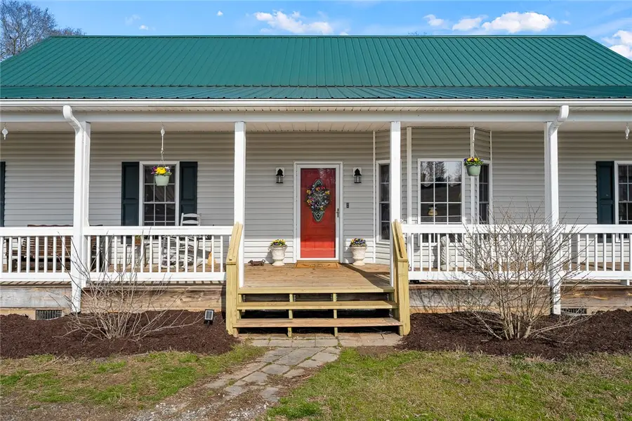 2803 Trail Road, Belton, SC 29627 - #3