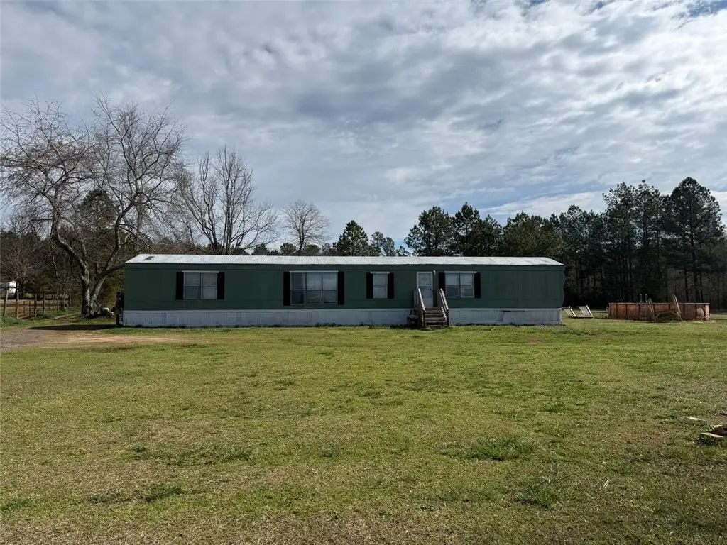 909 Glenwood St - 5 Acres Extension, Belton, SC 29627 - #1