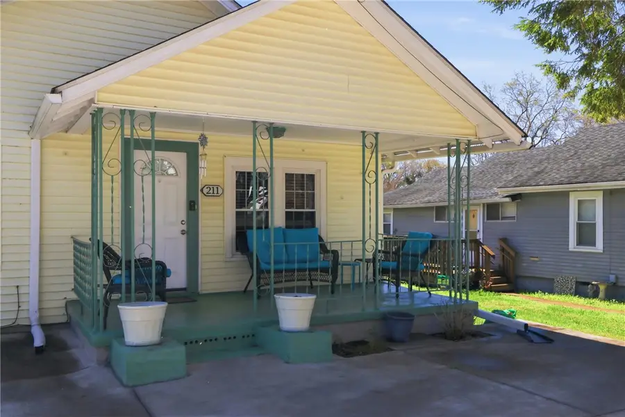 211 Buncombe Street, Greer, SC 29650 - #3