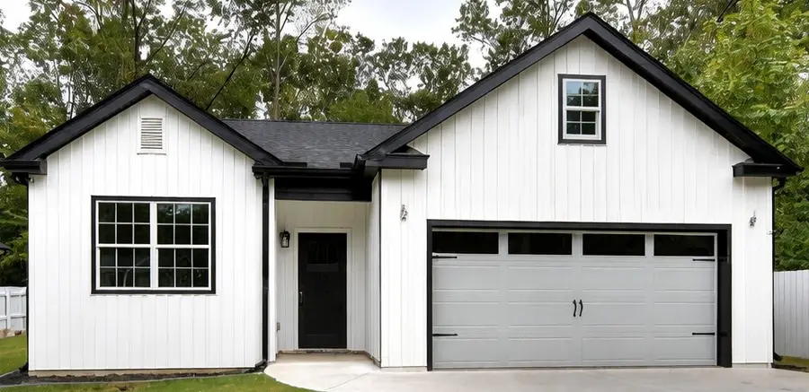 110 N 6th Street, Easley, SC 29640 - #2