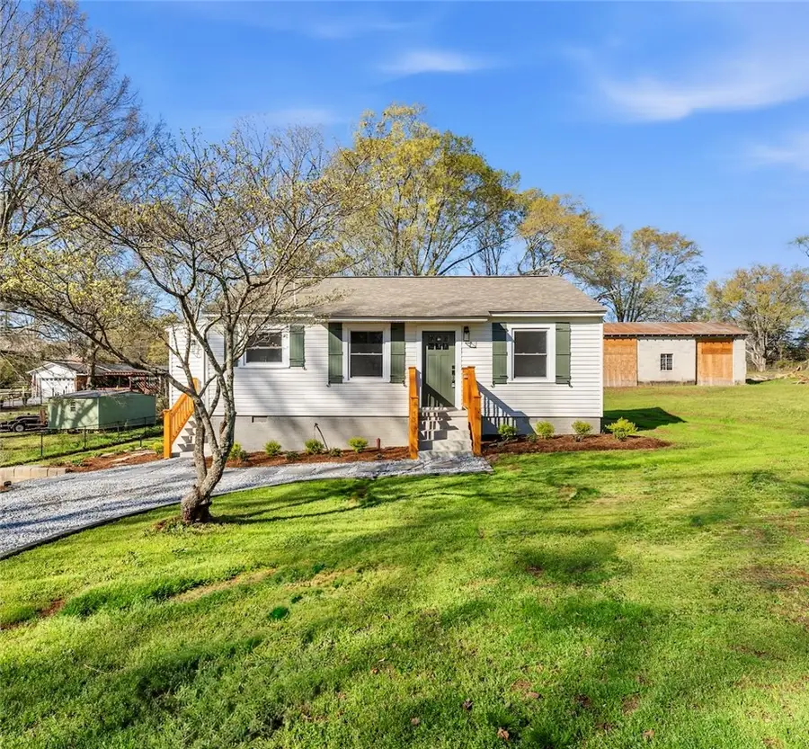 113 Guthrie Avenue, Belton, SC 29627 - #3