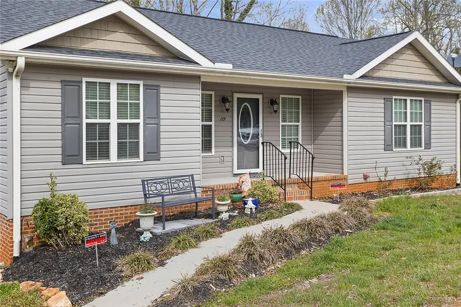 119 Nicholas Court, Easley, SC 29640 - #3