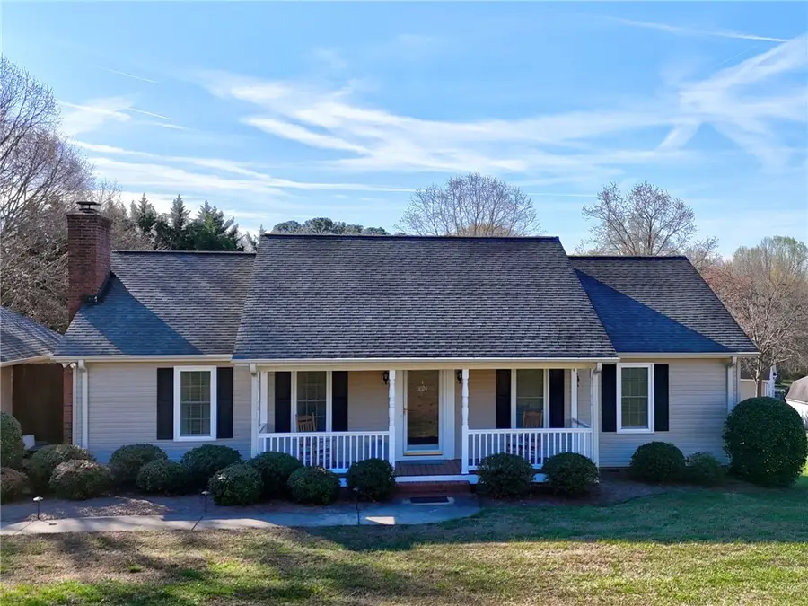 1024 Old Mill Road, Easley, SC 29642 - #2