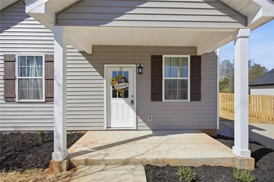 917 E South 2nd Street, Seneca, SC 29678 - #2