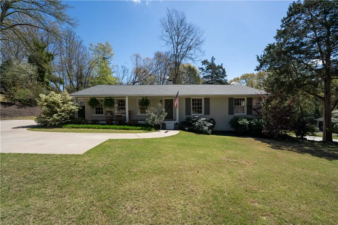 102 Robin Street, Clemson, SC 29631 - #1