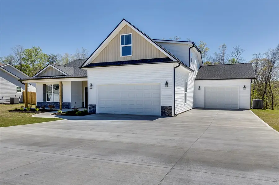 209 Old Glory Court, Pickens, SC 29671 - #3
