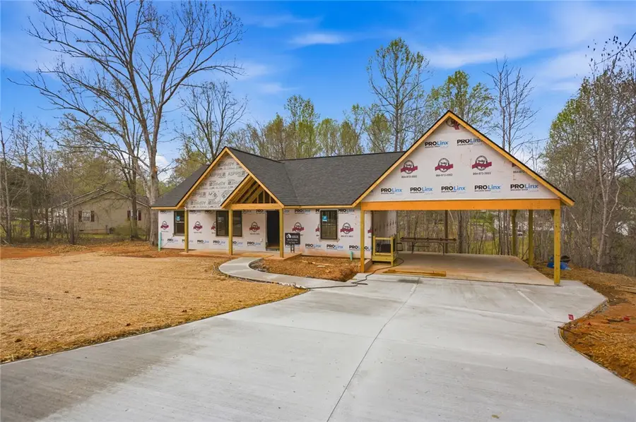 209 Castlebrook Drive, Walhalla, SC 29691 - #2