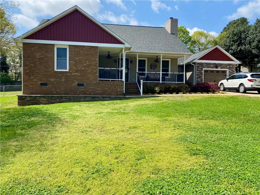 210 Twin Lakes Drive, Anderson, SC 29621 - #3