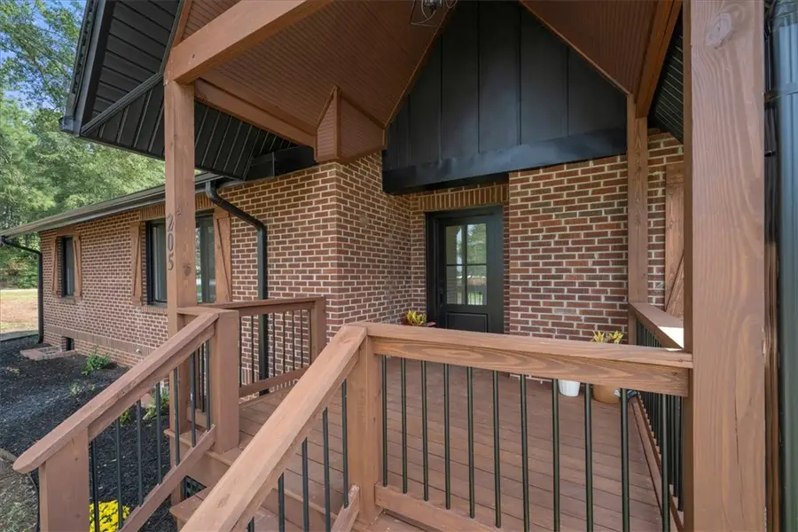 205 N Chestnut Street, Seneca, SC 29678 - #3