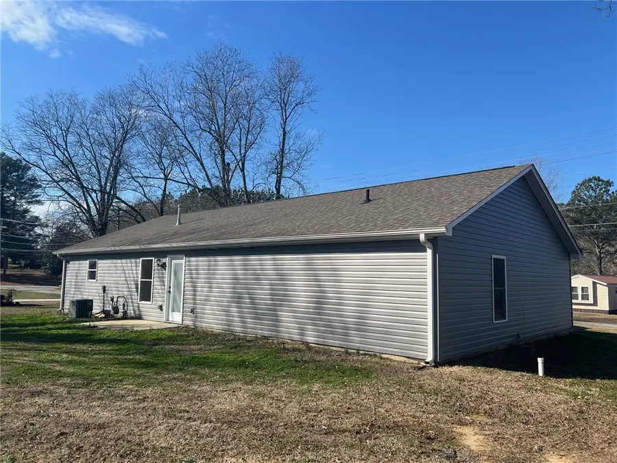 106 Simpson Street, Westminster, SC 29693 - #2