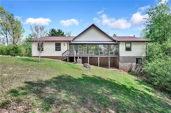 102 Rockingham Road, Seneca, SC 29672