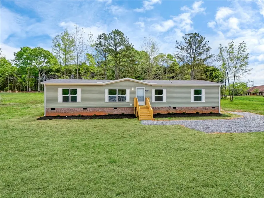 2047 Flat Rock Road, Starr, SC 29684 - #2