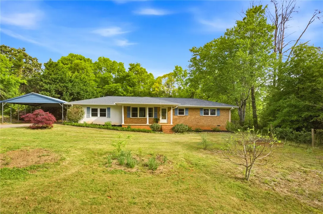 1614 Iroquois Drive, Seneca, SC 29672 - #1