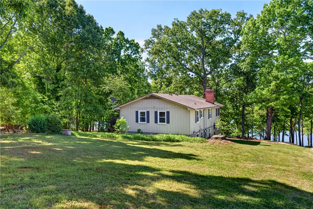 245 Perry Circle, Townville, SC 29689 - #1
