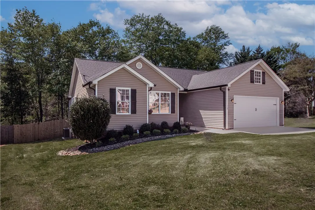 113 Raintree Court, Easley, SC 29642 - #1