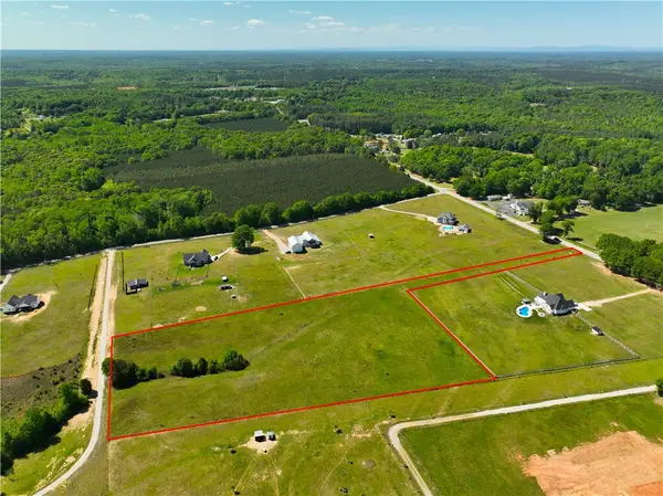 4800 Cross Anchor Road, Enoree, SC 29335