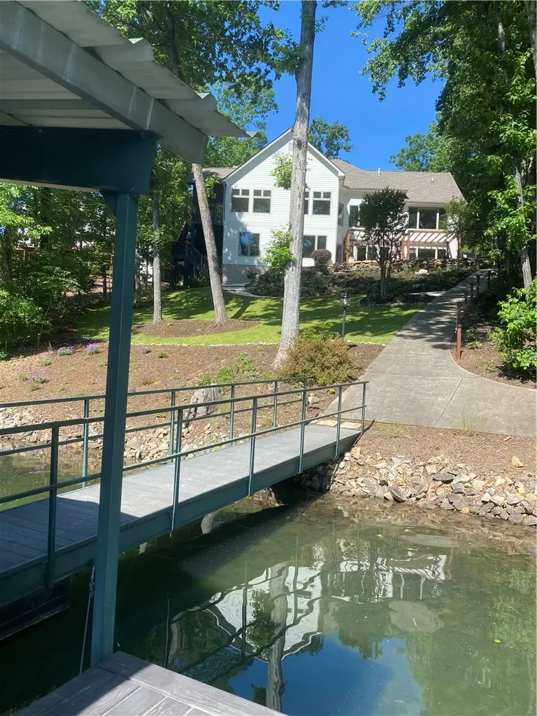 206 N Beacon Shores Drive, Seneca, SC 29672 - #2