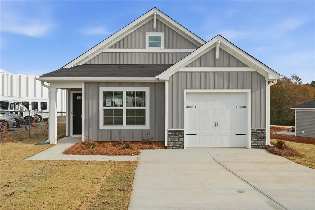25 New Dunham Bridge Road, Greenville, SC 29611 - #1