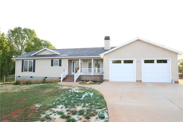 5381 Olden Porter Road, Pendleton, SC 29670