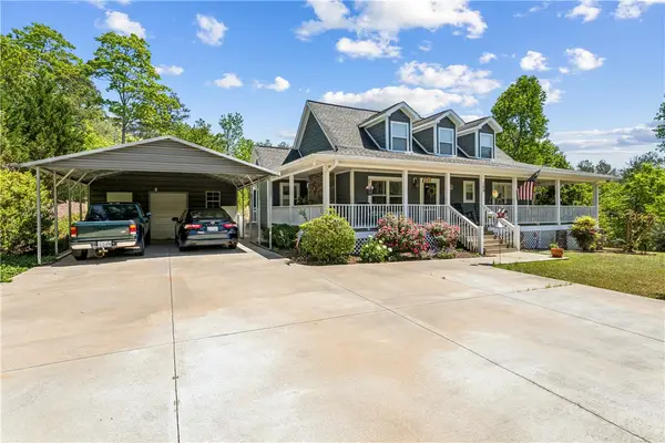 189 Little Choestoea Road, Westminster, SC 29693