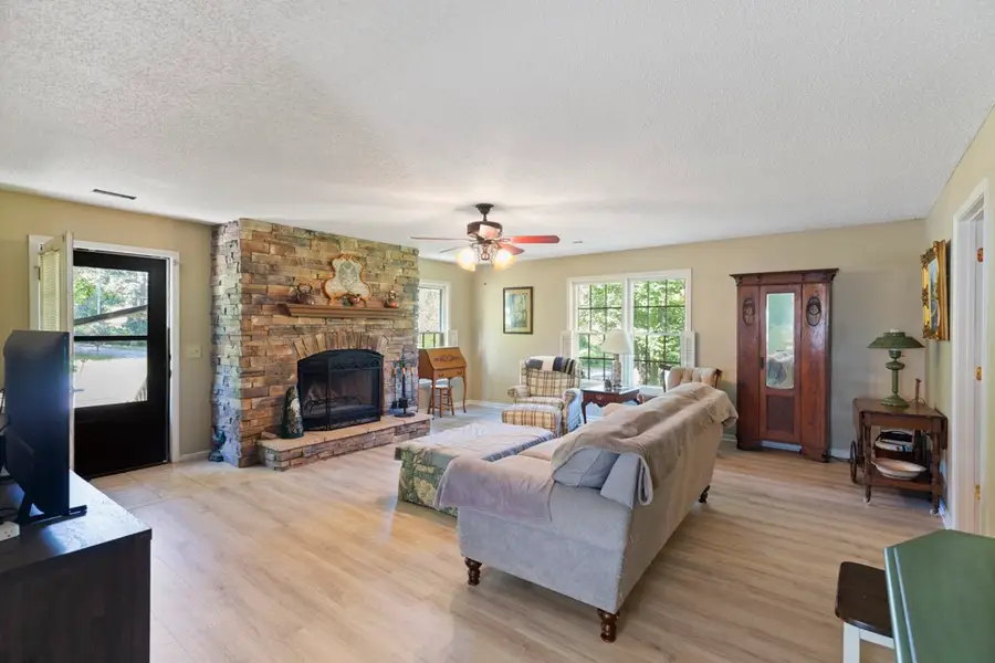 118 Nonna Lane, Seneca, SC 29678 - #3