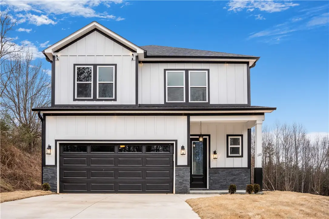123 Moore Drive, Easley, SC 29642 - #1