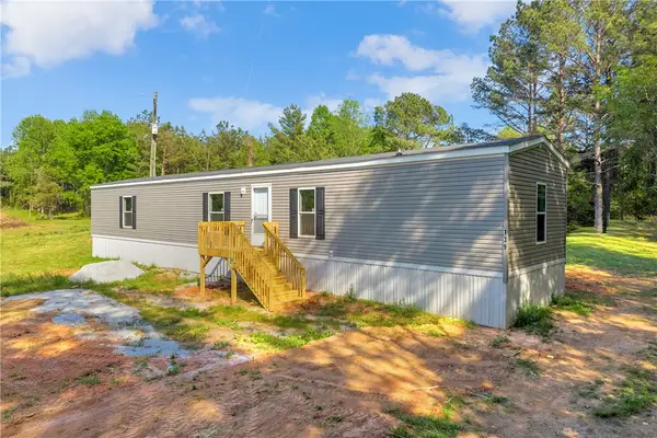 139 Nectarine Circle, Walhalla, SC 29691