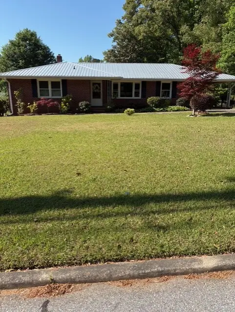 205 Sunset Drive, Abbeville, SC 29620 - #1