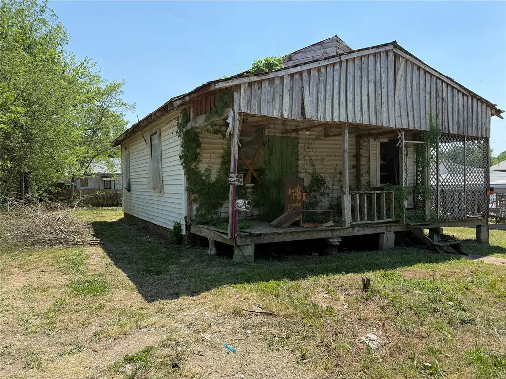 26 Sirrine Street, Seneca, SC 29678 - #1