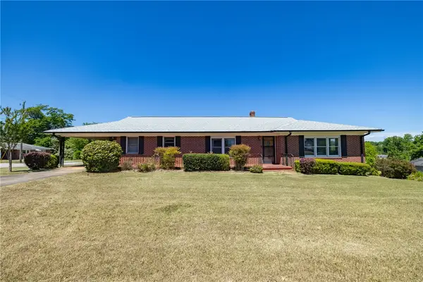 601 E South 6th Street, Seneca, SC 29678