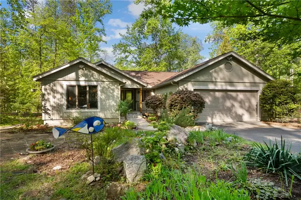 9 Channel Lane, Salem, SC 29676