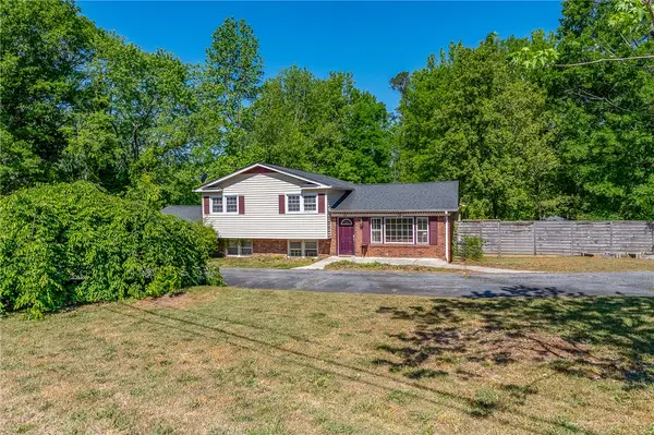 100 Woodburn Drive, Taylors, SC 29687