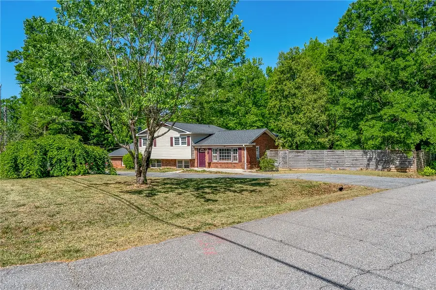 100 Woodburn Drive, Taylors, SC 29687 - #3